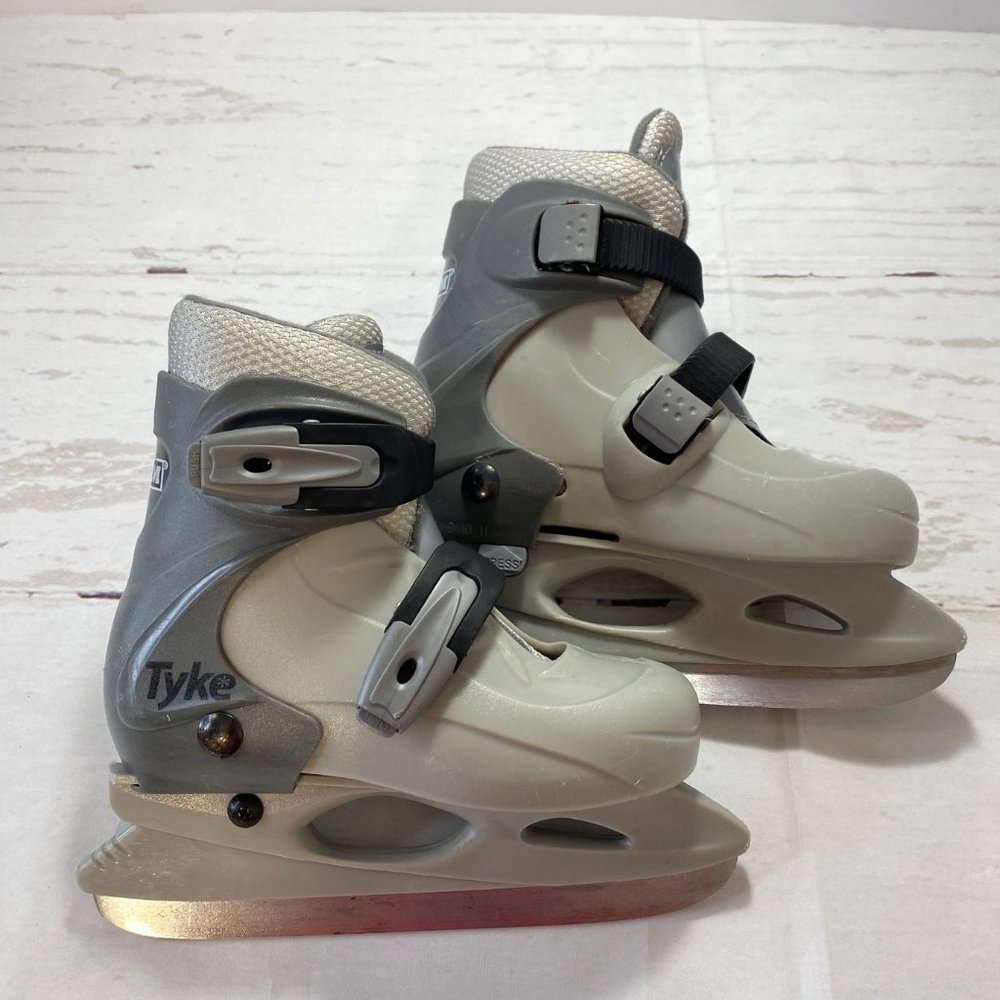 CCM Tyke Kids Adjustable Ice Skates Size 8-11 Youth Gray & Black